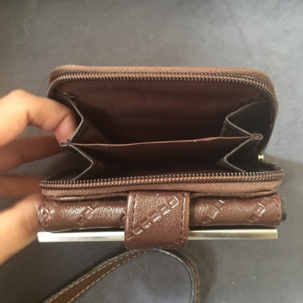 Wallet - Picture 2 of 4
